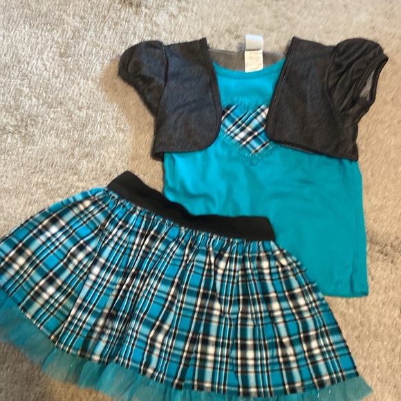 Set of 2 Girls Size 4T Short Sleeve Dresses Adorable!  Old Navy & Healthtex - Picture 7 of 16